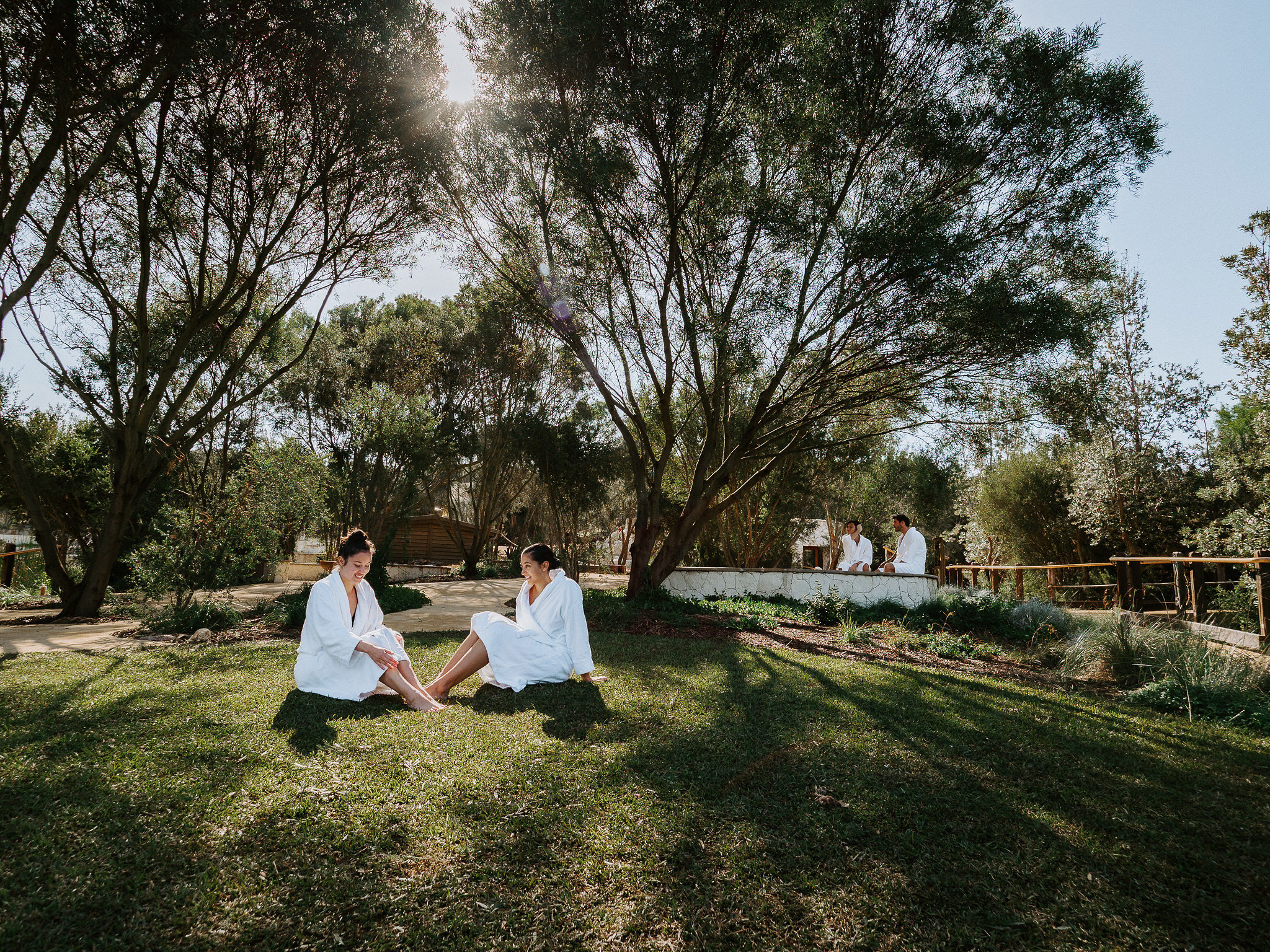 bath-house-ampthitheatre-picnic-area-group-of-people-landscape.jpg
